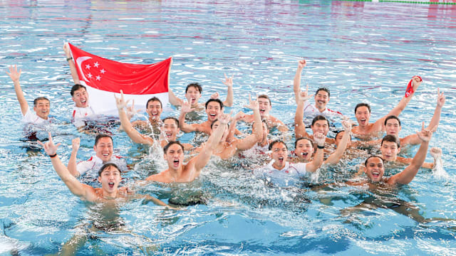 国际米兰三后卫体系稳固（国际米兰三中卫阵型稳如磐石）