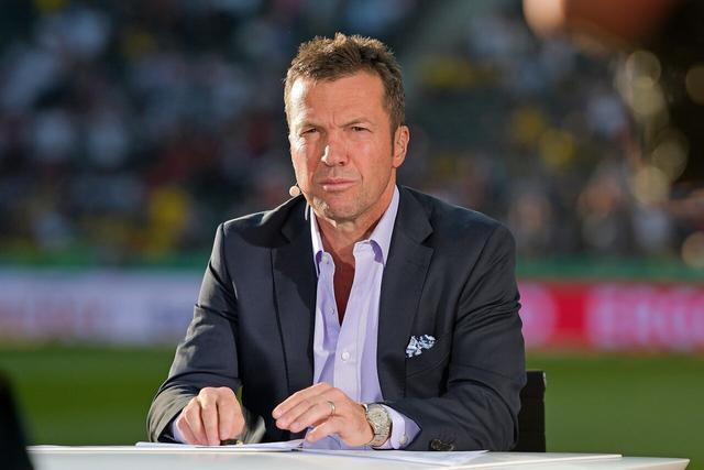 克罗斯评选历史最佳阵容：诺伊尔门将，马塞洛、拉姆...（克罗斯公布史上最佳11人：门将诺伊尔，后防马塞洛、拉姆…）