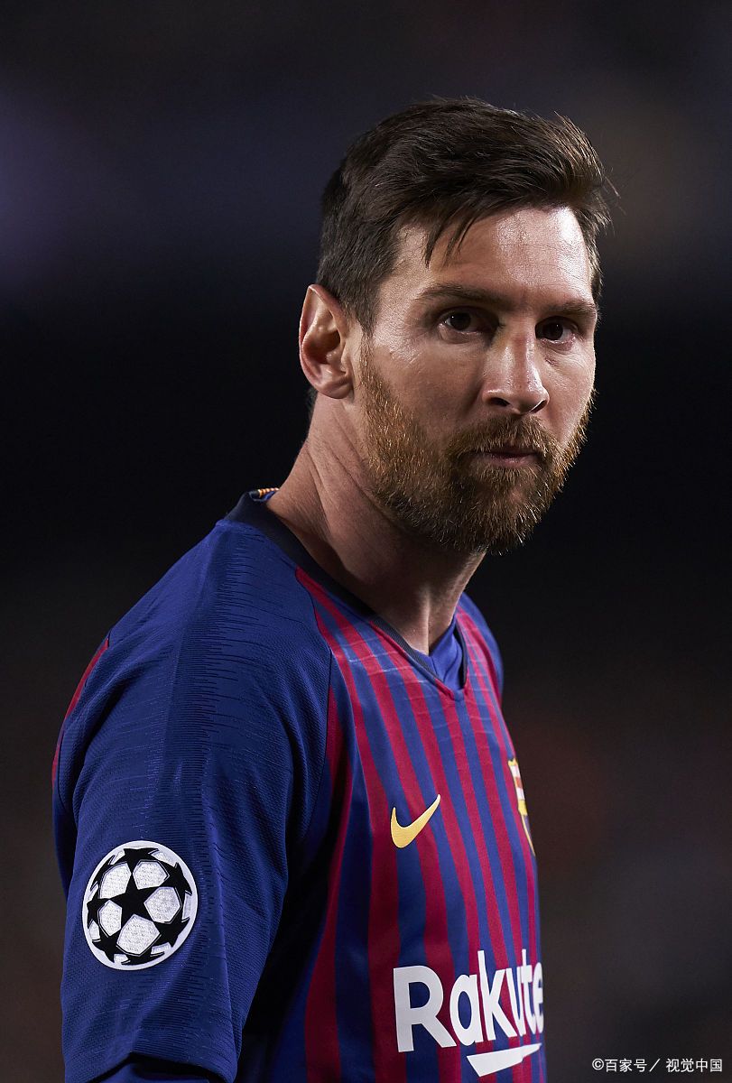 中足联财务约定：球员收取合同外价值超一万元现金或物品需报备（中足联财务规定：球员获合同外价值超1万元的现金或物品须报备）