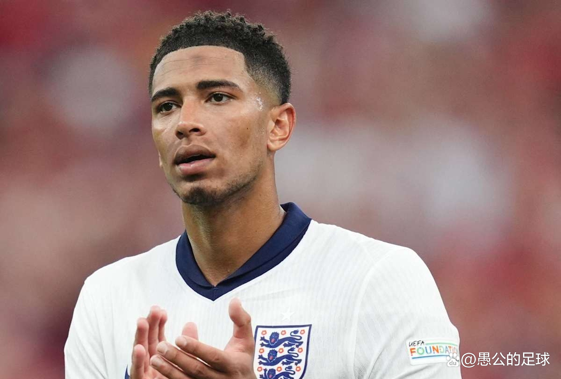 切马：比起布斯克茨，我觉得自己更像罗德里（切马自评：风格更接近罗德里而非布斯克茨）